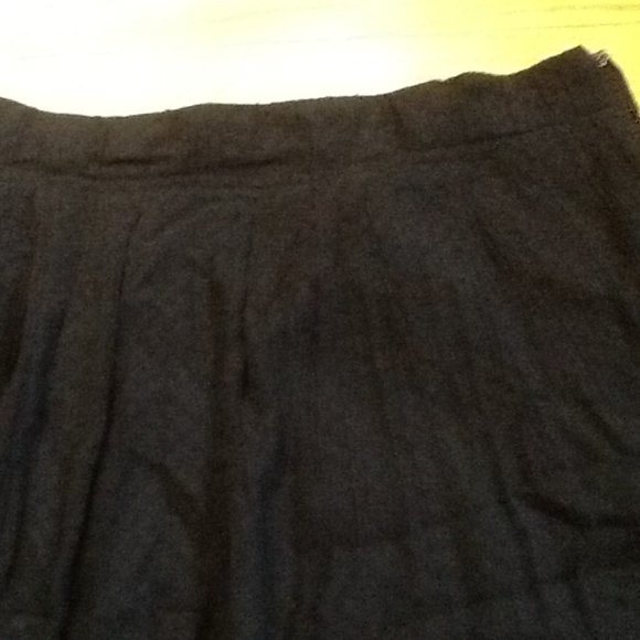 Loft Black Miniskirt with Shirred Waist - Picture 3 of 3